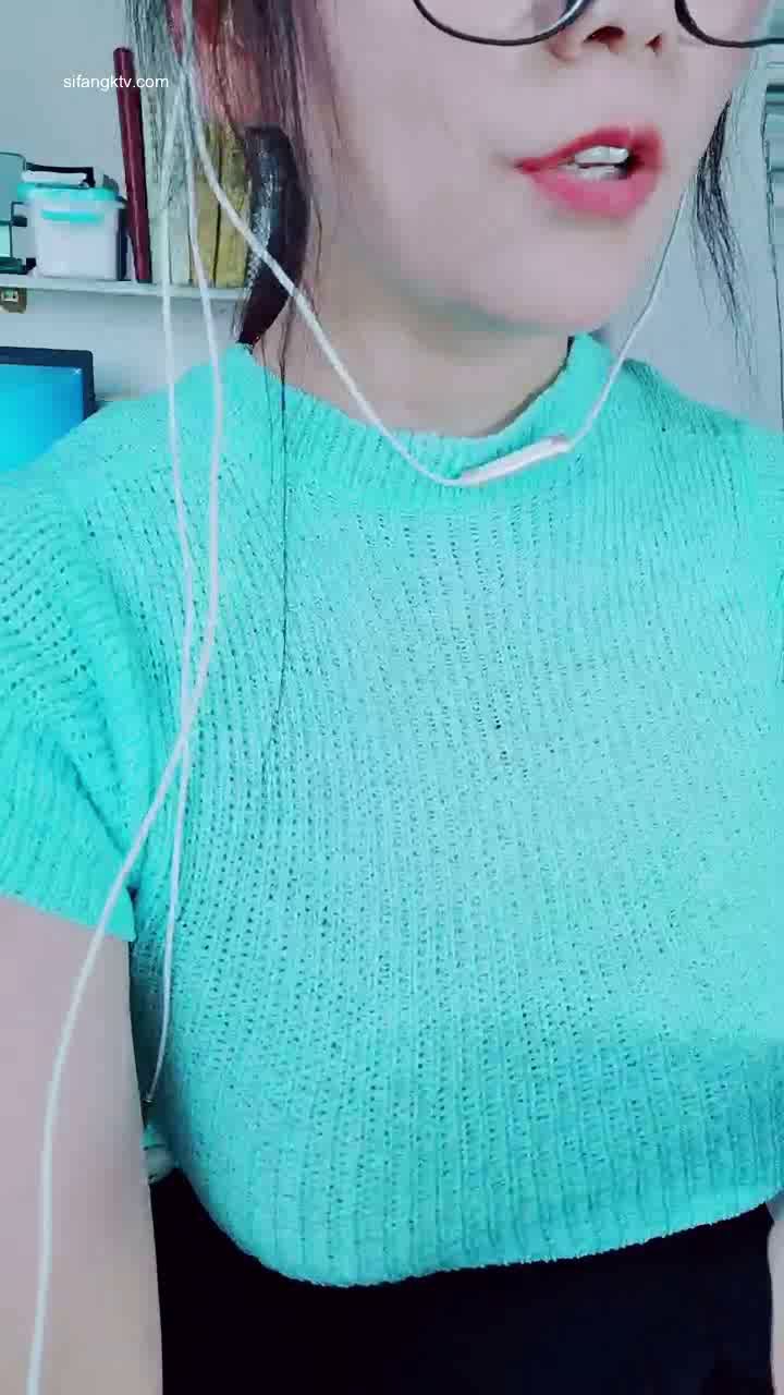 【漂亮女老师】川大24岁英语老师