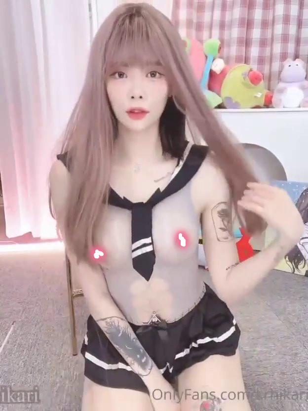 LPL前职业选手WE大舅子前妻yuka金提莫尺度大升级