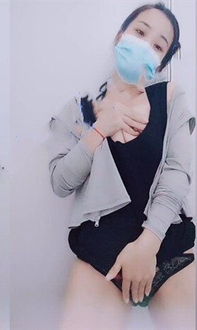 【丫头等你】出入境工作人员~上班逼塞跳蛋