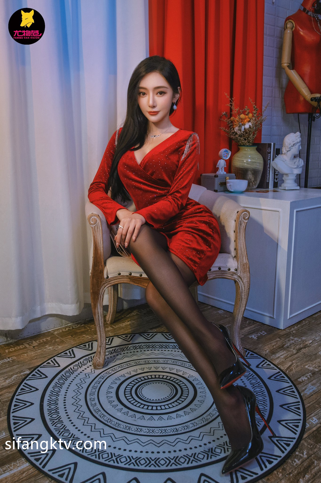 尤物范创始人『VISION』极品大神2022操网红甄选- 众多秀人尤果网名模各种操