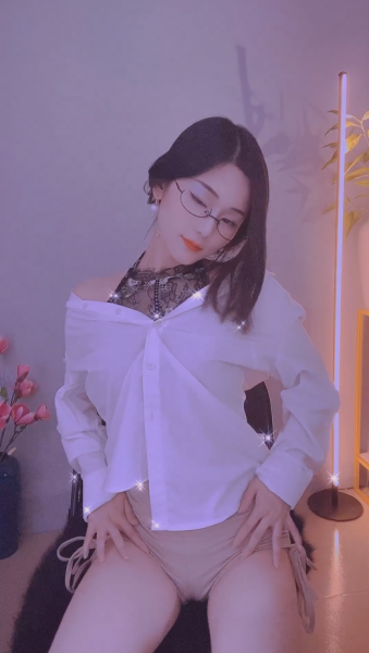 花椒 阿尔忒弥斯 (北方王佳人) 土豪微信定制+直播热舞28V