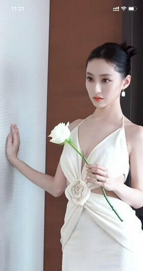 【某某门事件】第145弹 ❤️胡连馨裸聊视频最新进展❤️无毛白虎抠逼看大屌紫薇❤️极品奶子不愧是明星呀