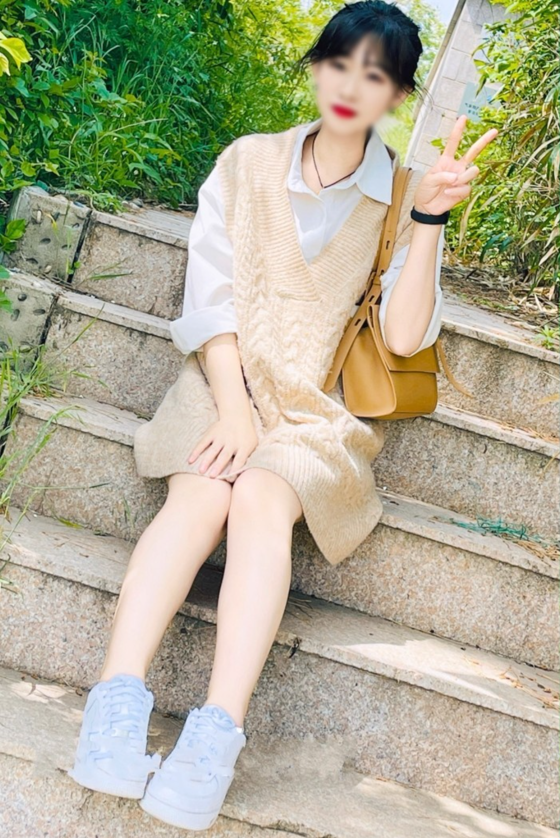 重磅核弹！青岛极品绿帽骚妻【小可爱】最新2024高价福利