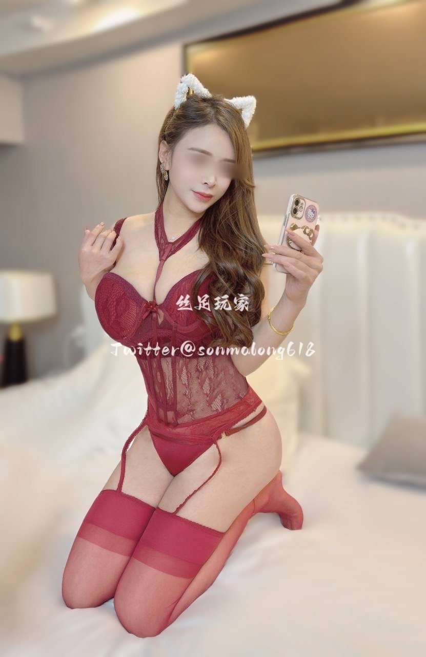 推特大神【丝足玩家】纯爱专注性感丝袜一百年，又玩又肏各种极品美臀丝足