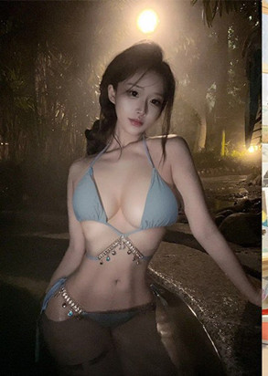 美术学院高颜值女大学生❤️江晓晓❤️不雅视频流出 高超口技榨取金主精华！