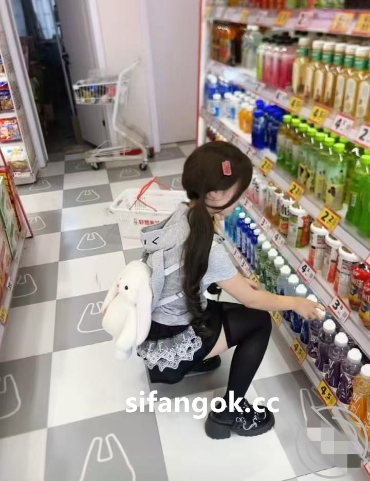 ❤️父女乱伦❤️外站博主（家有女儿小涵）操嫩女儿后续1