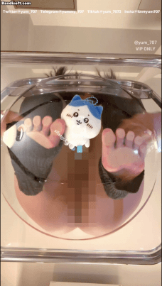 【推特 yum_707 玉米】最新VIP专享 救救小八 大屁股坐脸上