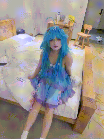 超高颜值福利姬【樱桃炸弹】最新08月作品