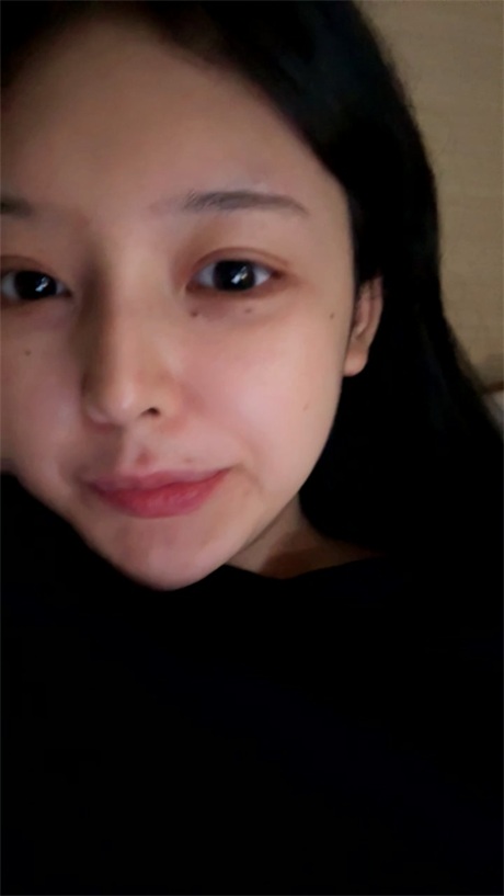 ❣️推荐❣️颜值嫩妹【茄子】奶圆逼粉,精品无毛一线天
